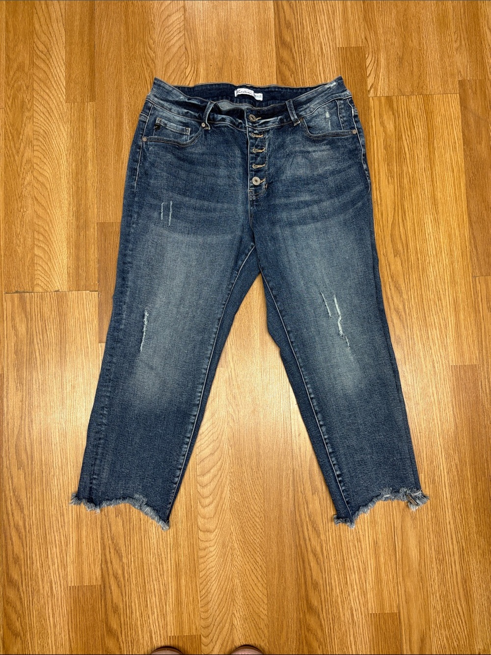 KanCan Dark Blue Distressed Ankle Crop Jeans
